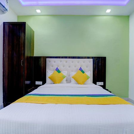 Hotel The Orient Tree, Agra Agra  Ngoại thất bức ảnh