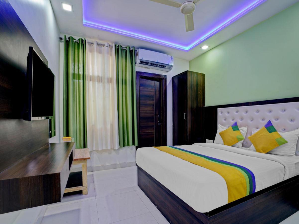 Hotel The Orient Tree, Agra Agra  Ngoại thất bức ảnh