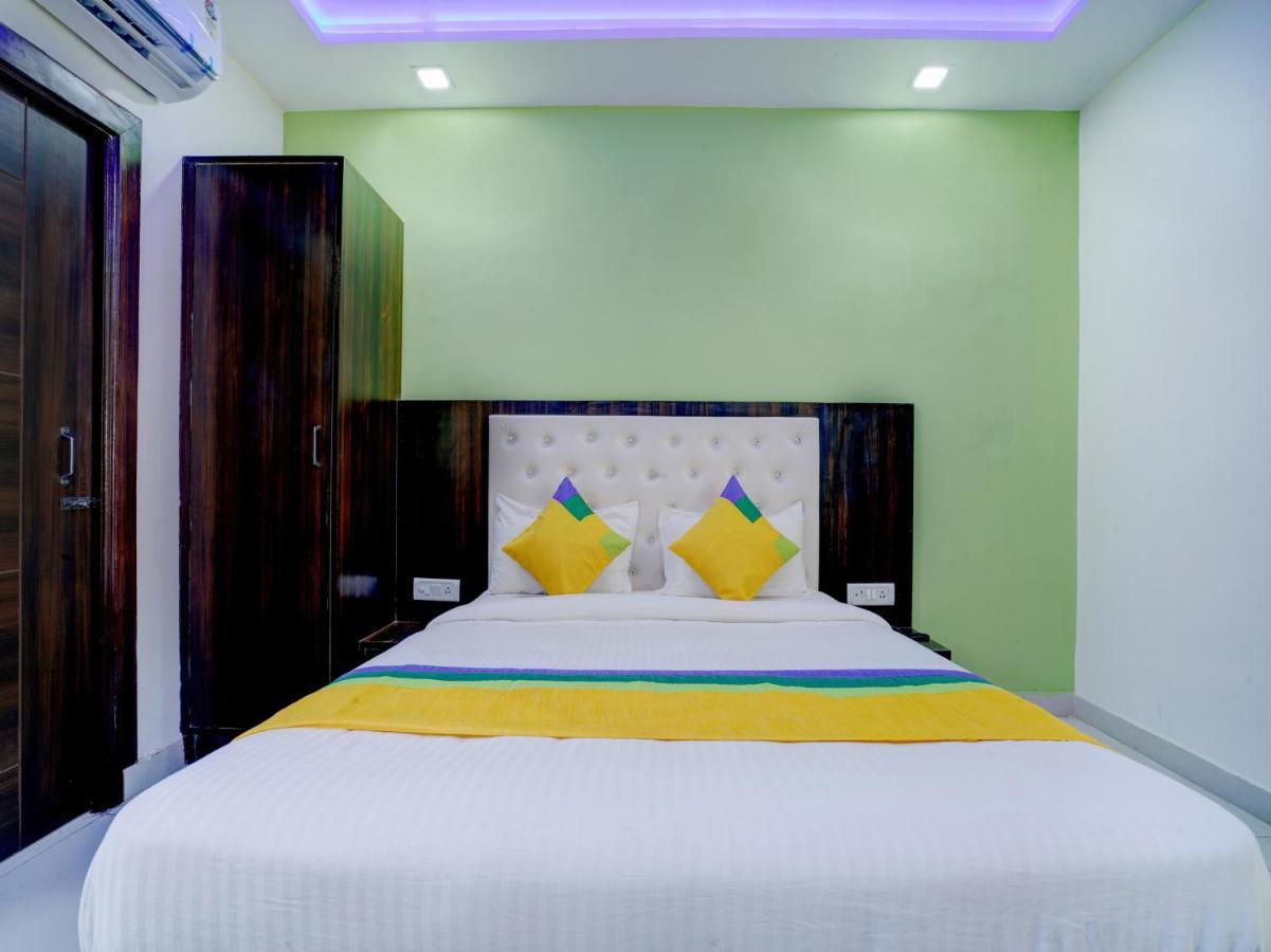 Hotel The Orient Tree, Agra Agra  Ngoại thất bức ảnh