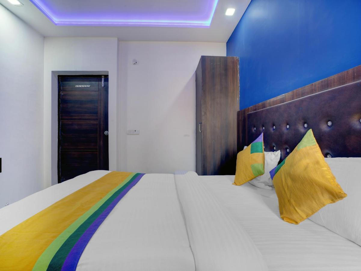 Hotel The Orient Tree, Agra Agra  Ngoại thất bức ảnh